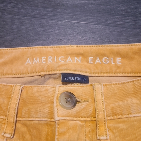 American Eagle Mustard Yellow Mini Skirt - Picture 4 of 4
